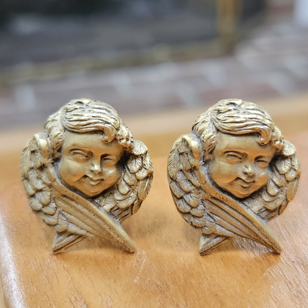Rare Vintage Cherub Little Angels Brass Tone Clip On Earrings Signed Spnea